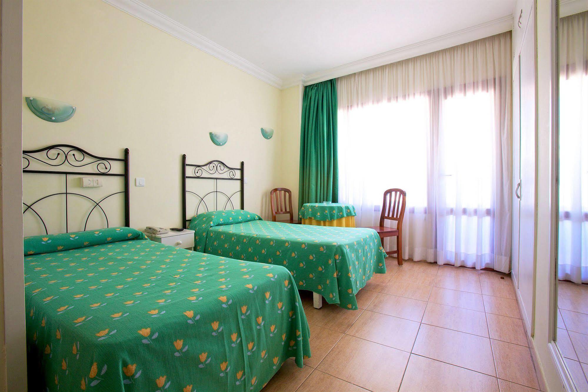 Apartamentos Tinoca Las Palmas de Gran Canaria Luaran gambar